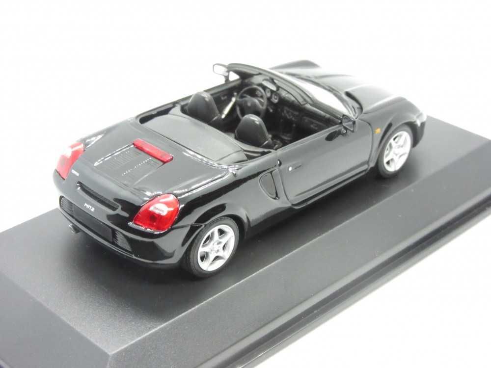 Macheta Toyota MR2 Minichamps 1:43