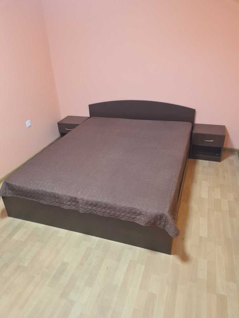 Дава се под наем Двустаен апартамент в София, Бенковски - 50 кв.м за 357 € - Снимка #1