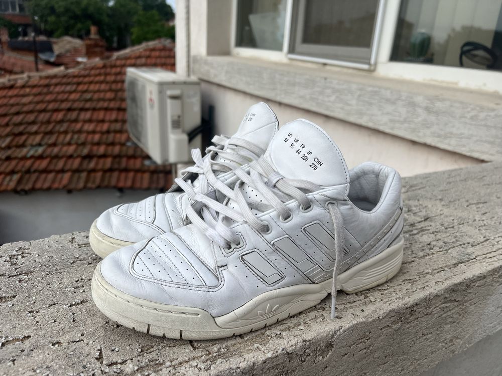 Adidas Originals 44