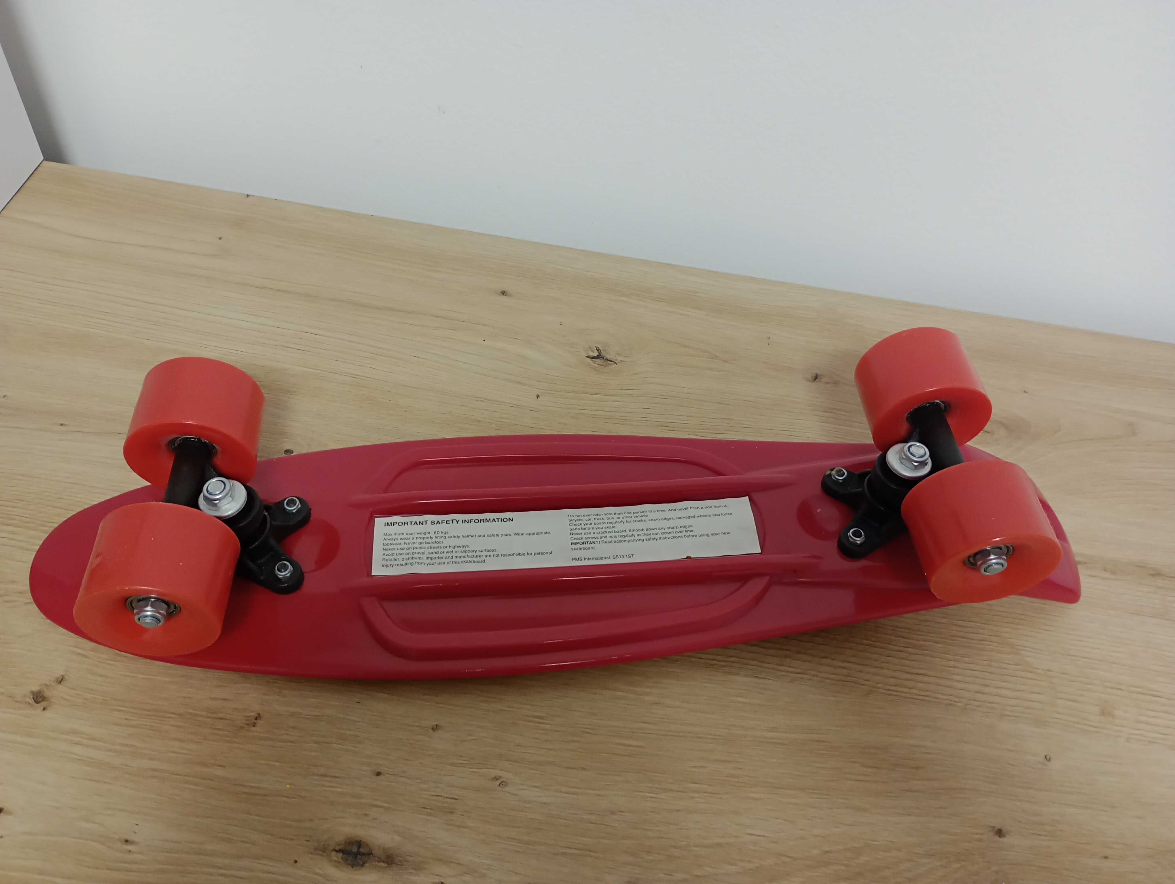 Rezervat!! Vand skateboard ( 56 cm lungime)