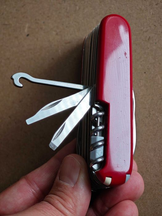 Victorinox Swiss Champ Grand Prix Scales