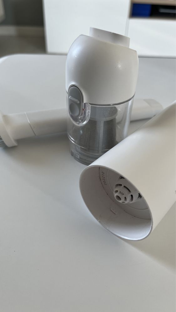 Vand aspirator de mana Xiaomi Mi Vacuum cleaner mini de 120w