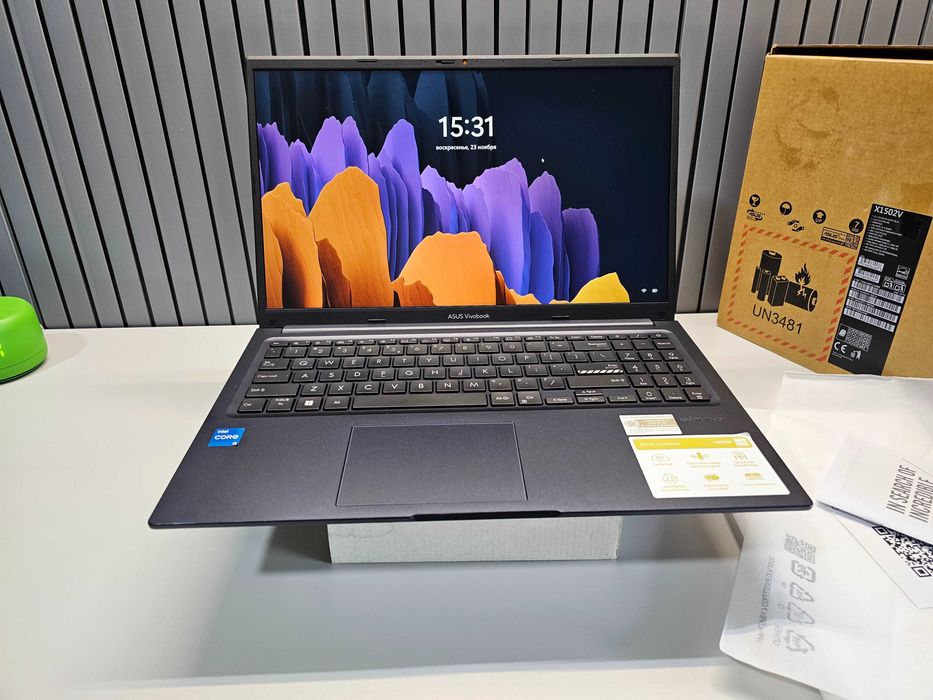 ПРОДАМ ASUS Vivobook X1502 Ноутбук Core™i5-13420H/16GB/512SSD/15.6"iPS