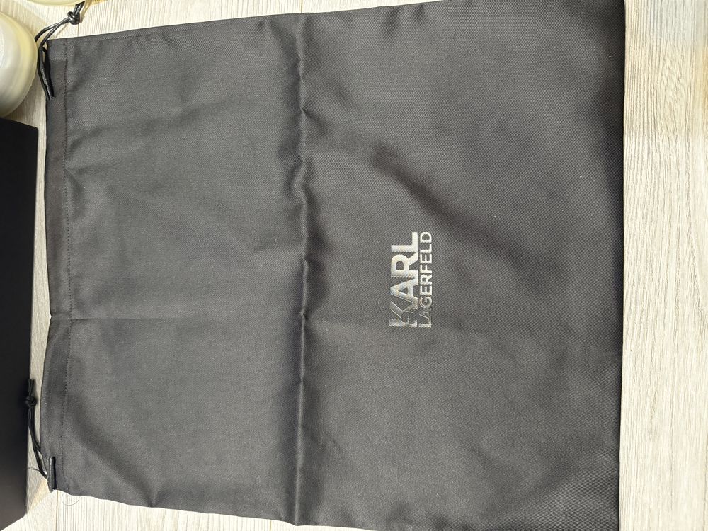 Adidas Karl Lagergeld
