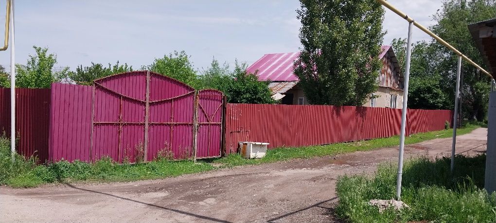 Отдельно стоящий дом