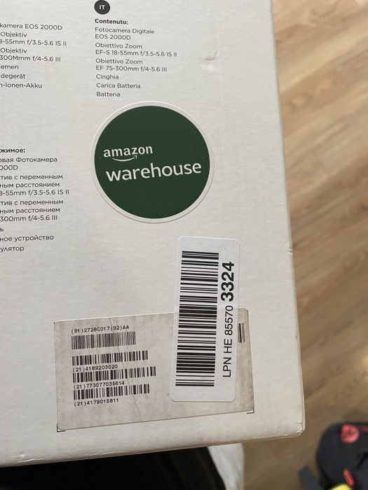 Цифров фотоапарат CANON D 2000