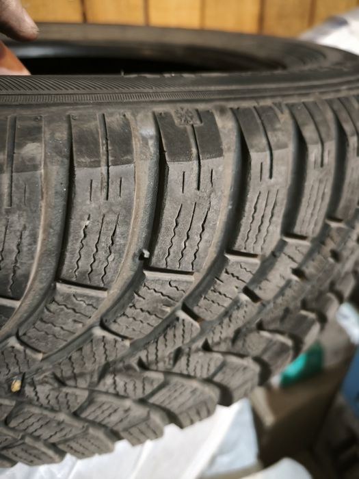 Anvelope iarna 225 60 R17 Falken Eurowinter HS01 SUV extraload