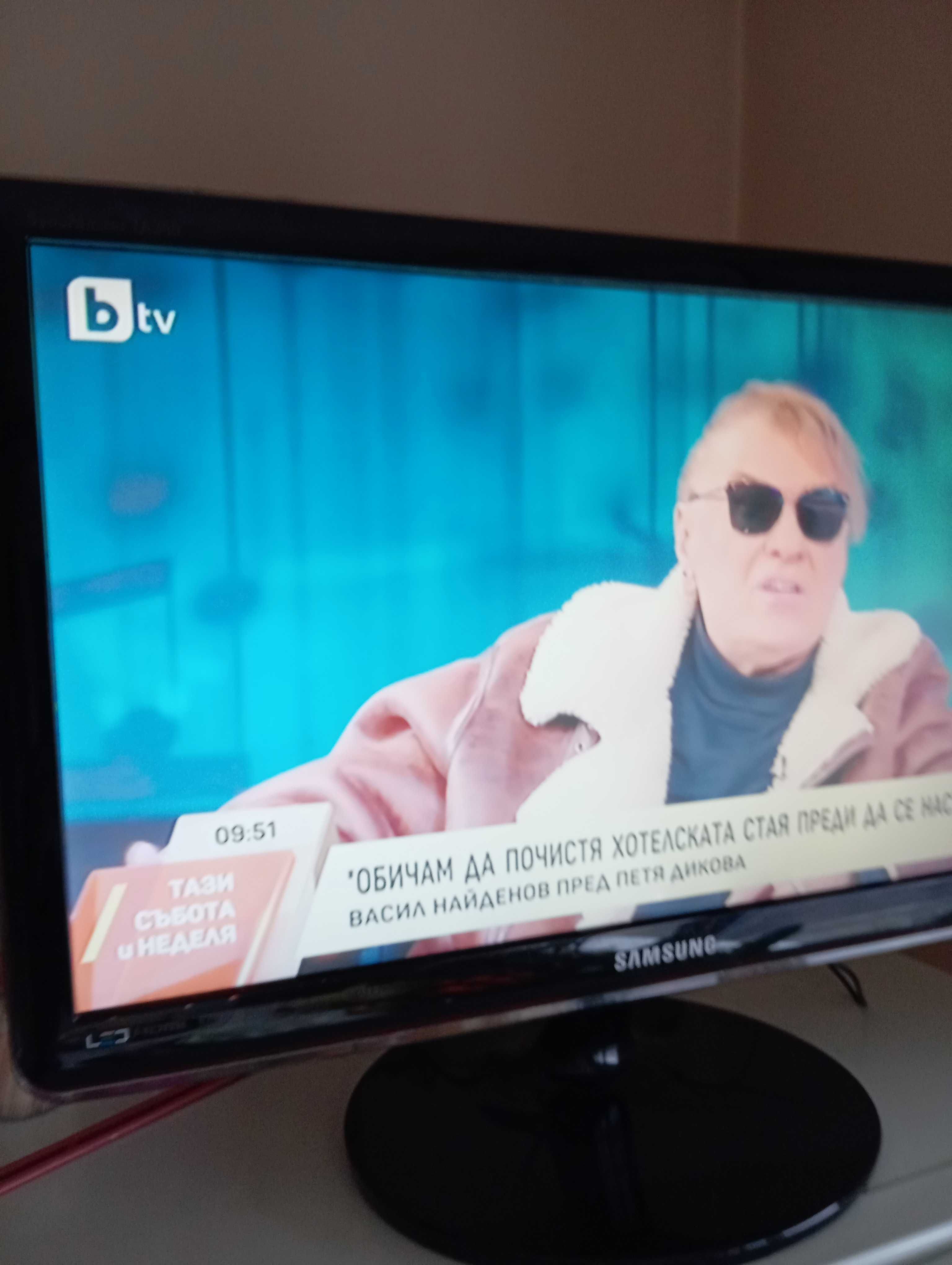 Телевизор Samsung 22"  LED