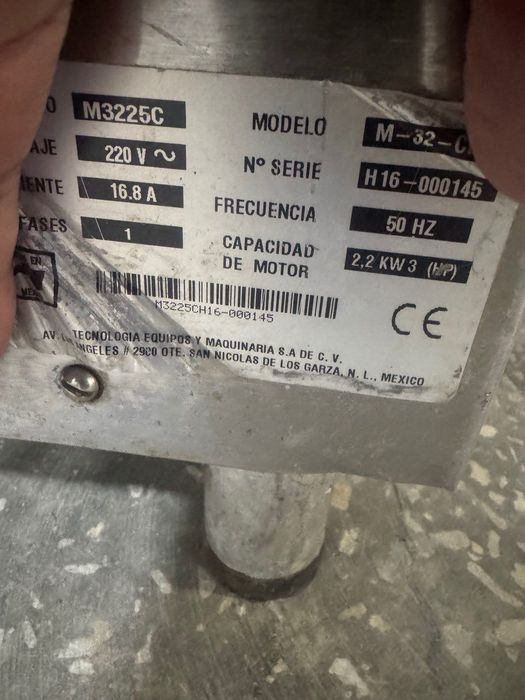 Мясорубка промышленные, б/у, состояние отличное