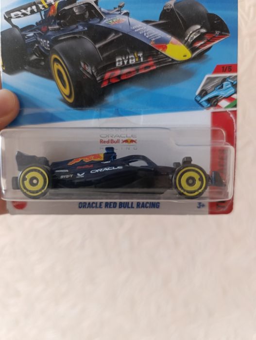 Formula 1 red bull oracle 1/64
