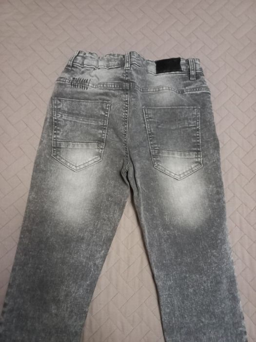 Дънки Reserved ръст 146см