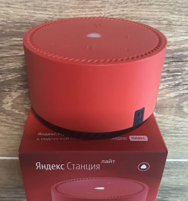 Умная колонка Яндекс Станция Лайт