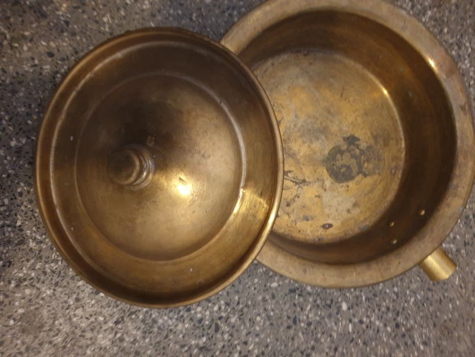 Меден капак от Стара тенджера