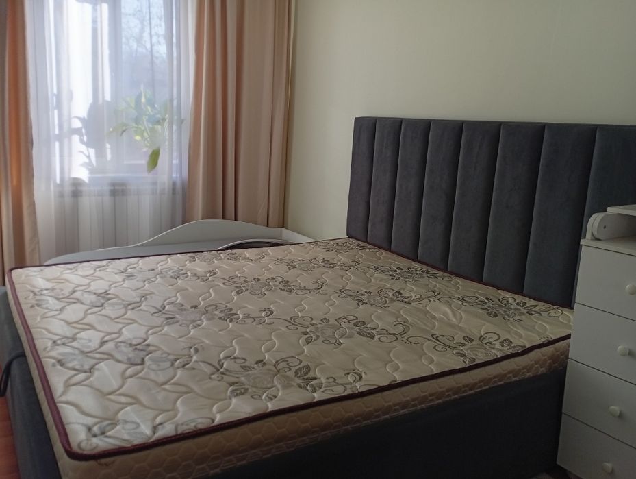 Кровать двуспальная