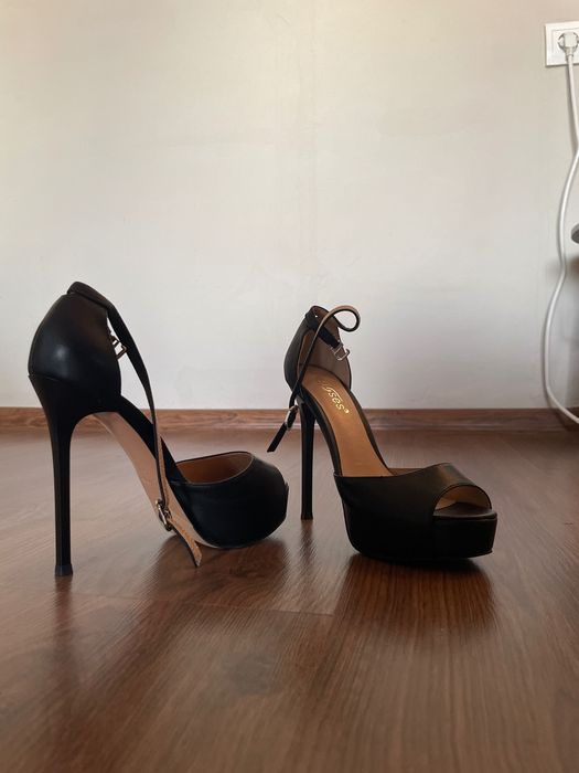 Кожени сандали, размер 33