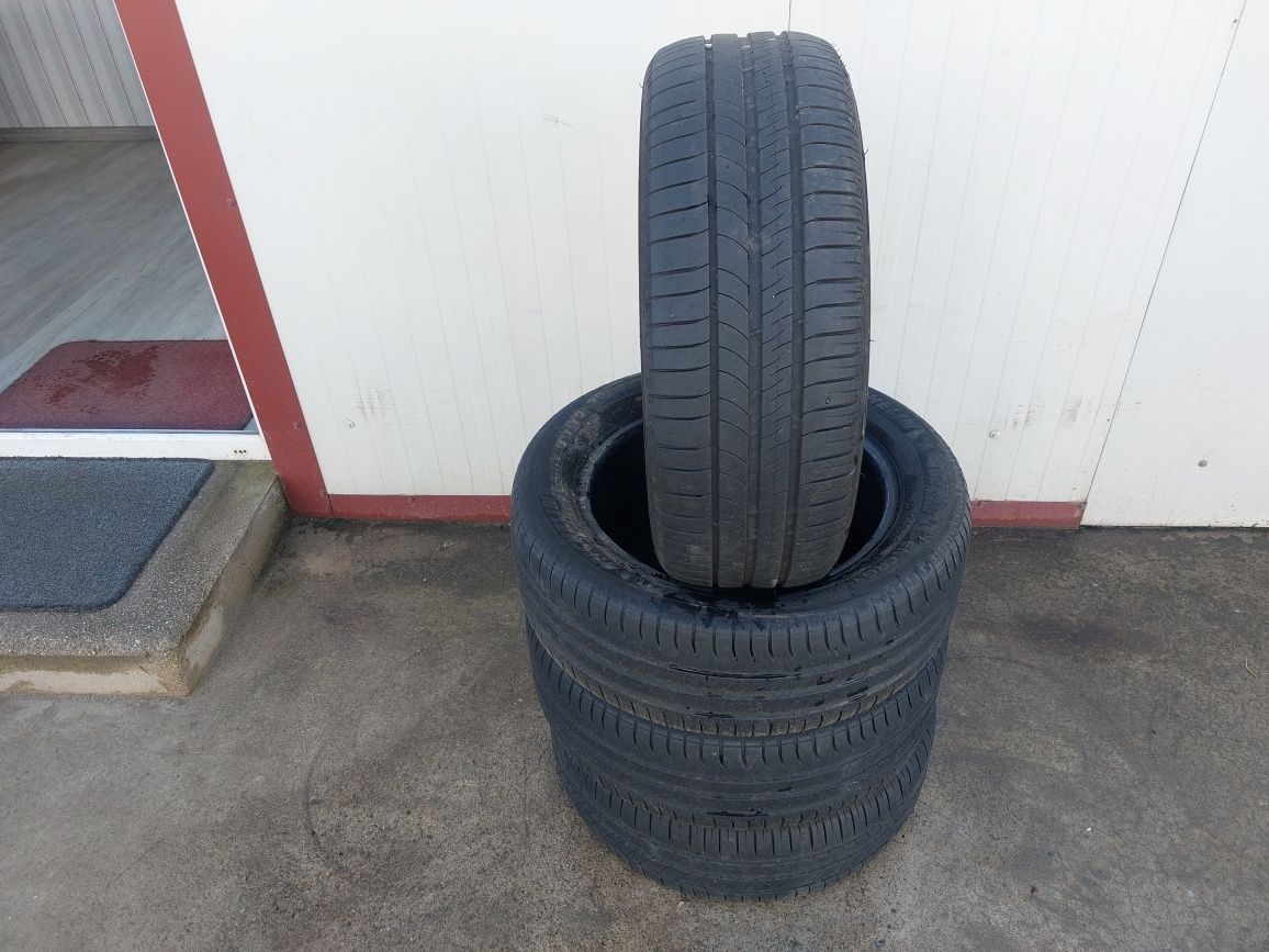 125 lei bucata! Set anvelope VARA 205 55 16 Michelin