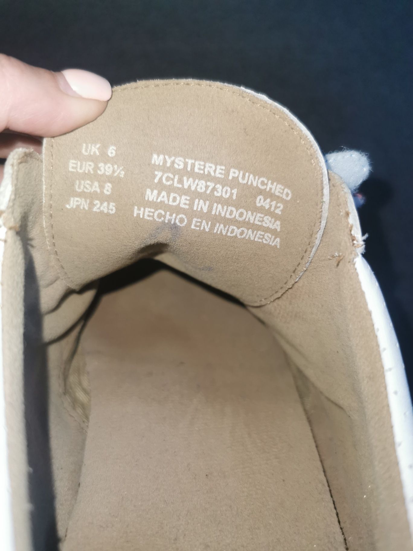 Дамски кецове Lacoste Mystere Punched с каишки от дъга, бели и кожени,