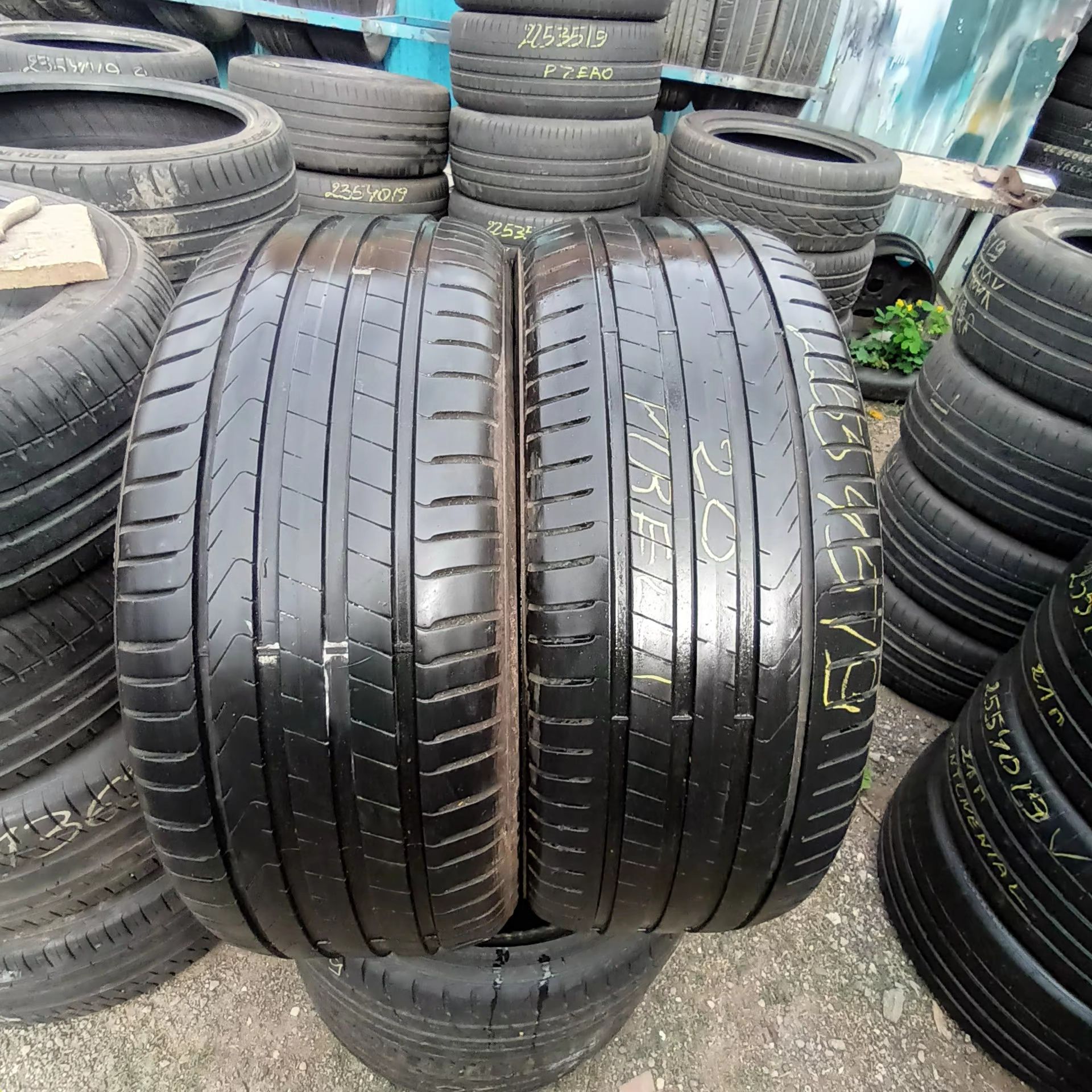 255 45 19 PIRELLI 2бр летни дот 2020г