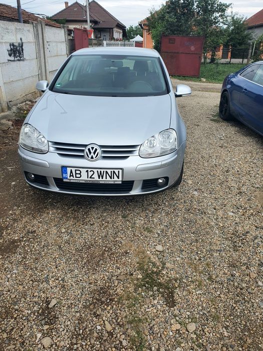De vânzare Volkswagen Golf 5 1.6 MPI, 102 CP – An 2007, înmatriculat