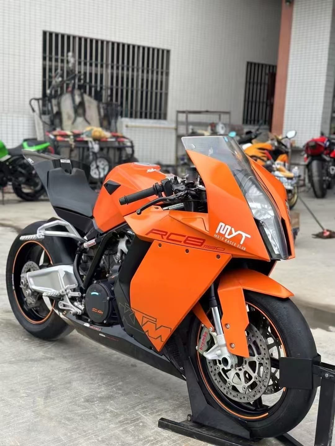 Продаётся мотоцикл KTM RC8 1190