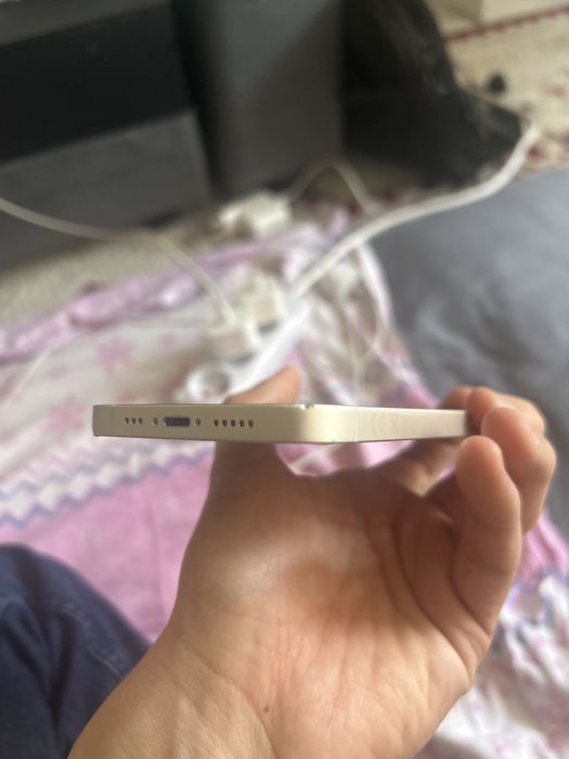 IPhone 13 128GB продается