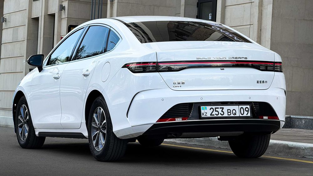 Аренда BYD Destroyer 05 для работы в ТАКСИ БЕЗ ЗАЛОГА