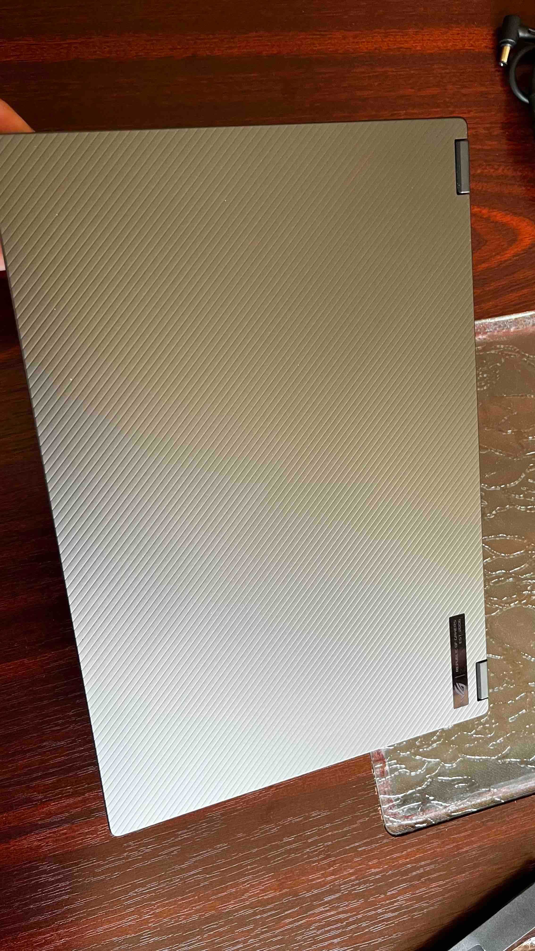 ASUS ROG FLOW X16 GV601RM в гаранция, практически нов