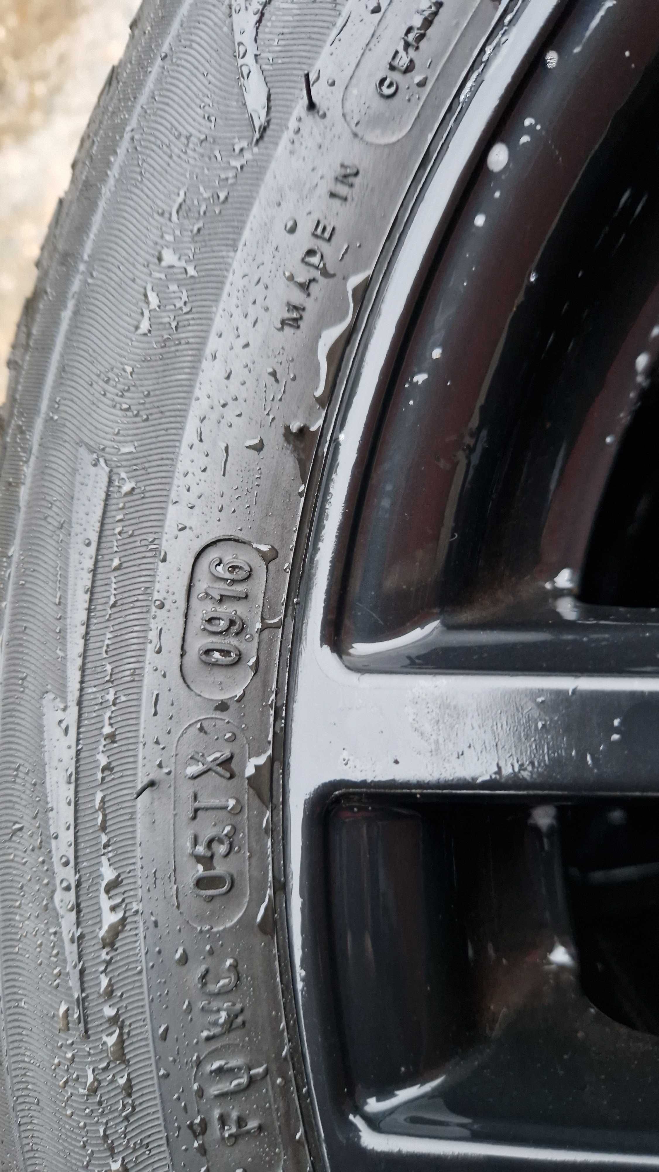 VW,VAG GRUP джанти със зимни гуми 205/55/16 7J×16 ET52 5×112 + сензори