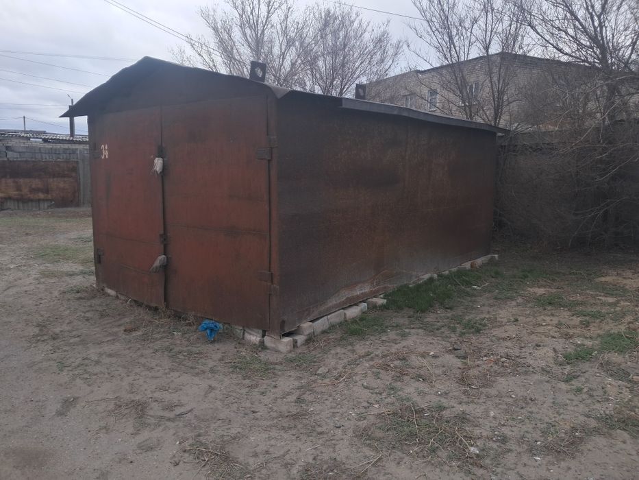 Продам гараж районе