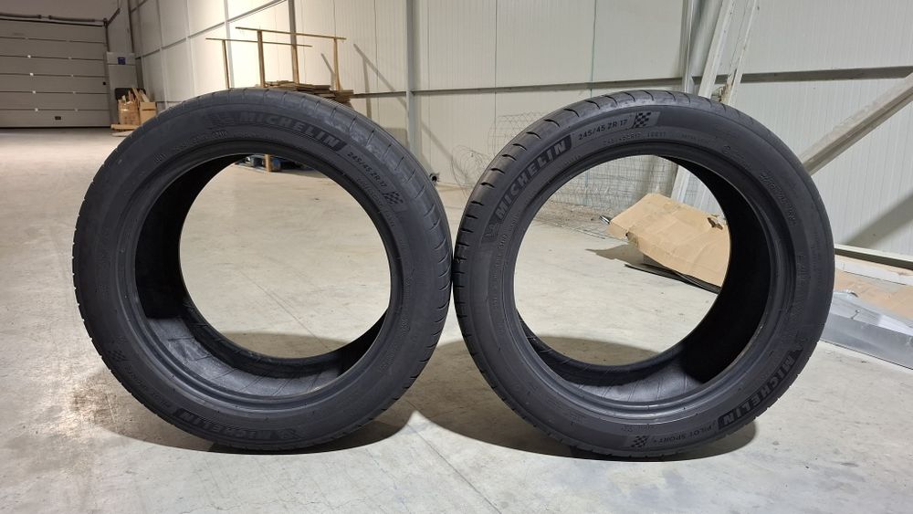 Michelin Pilot Sport 4