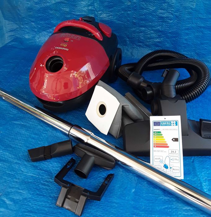 Aspirator compact DAEWOO cu sac permanent NOU - 195 Lei