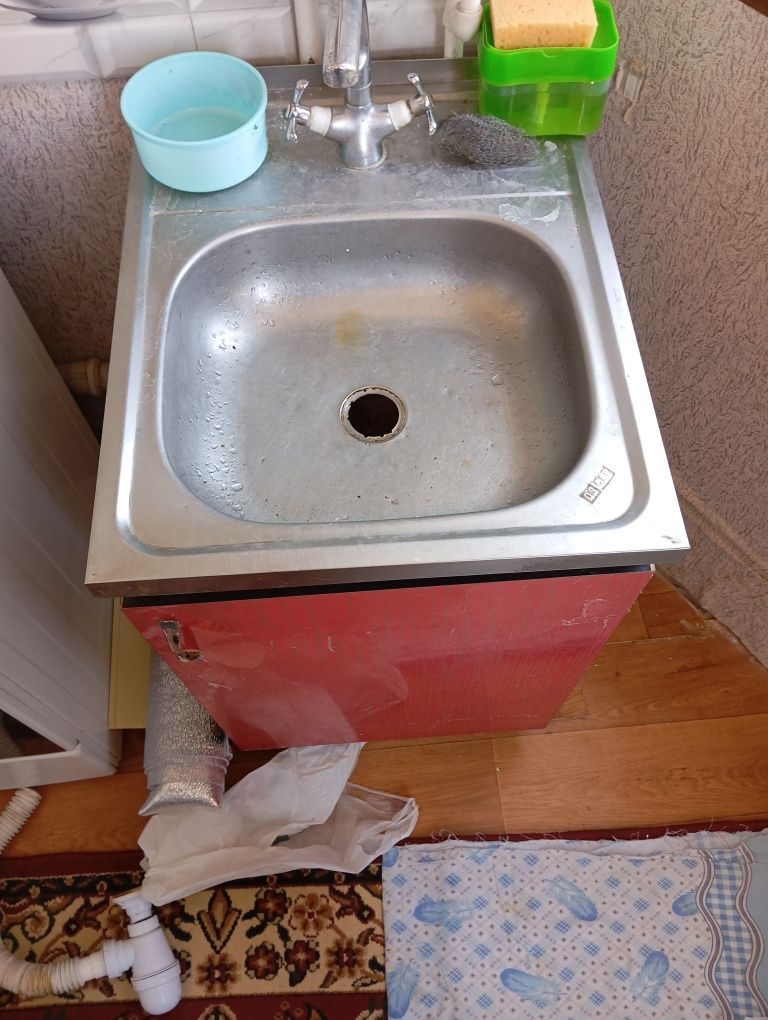 Oshxona moykasi arzon narxda sotiladi