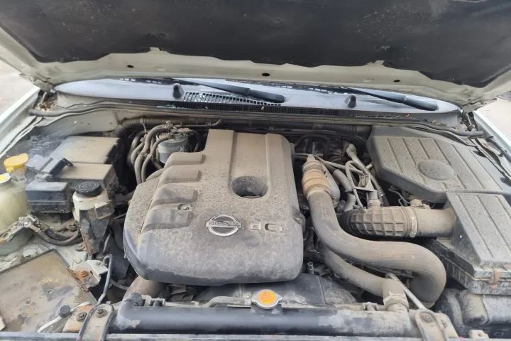 caseta pompa directie servo frana kit chit ambreiaj volanta pornire contact cu cheie calculator ecu  Nissan Pathfinder R51, an 2008, motor 2.5 dci 171cp cod YD25DDti,  dezmembrez