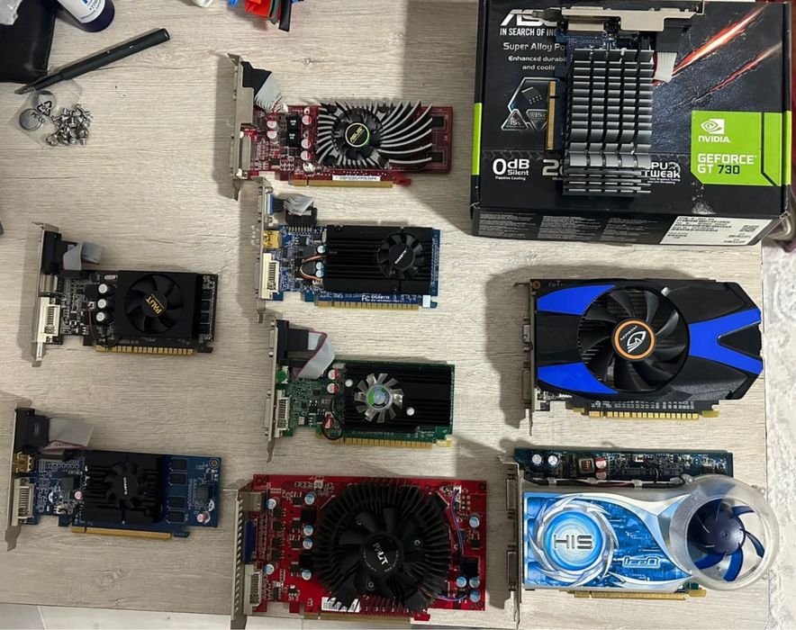 Видеокарты разные