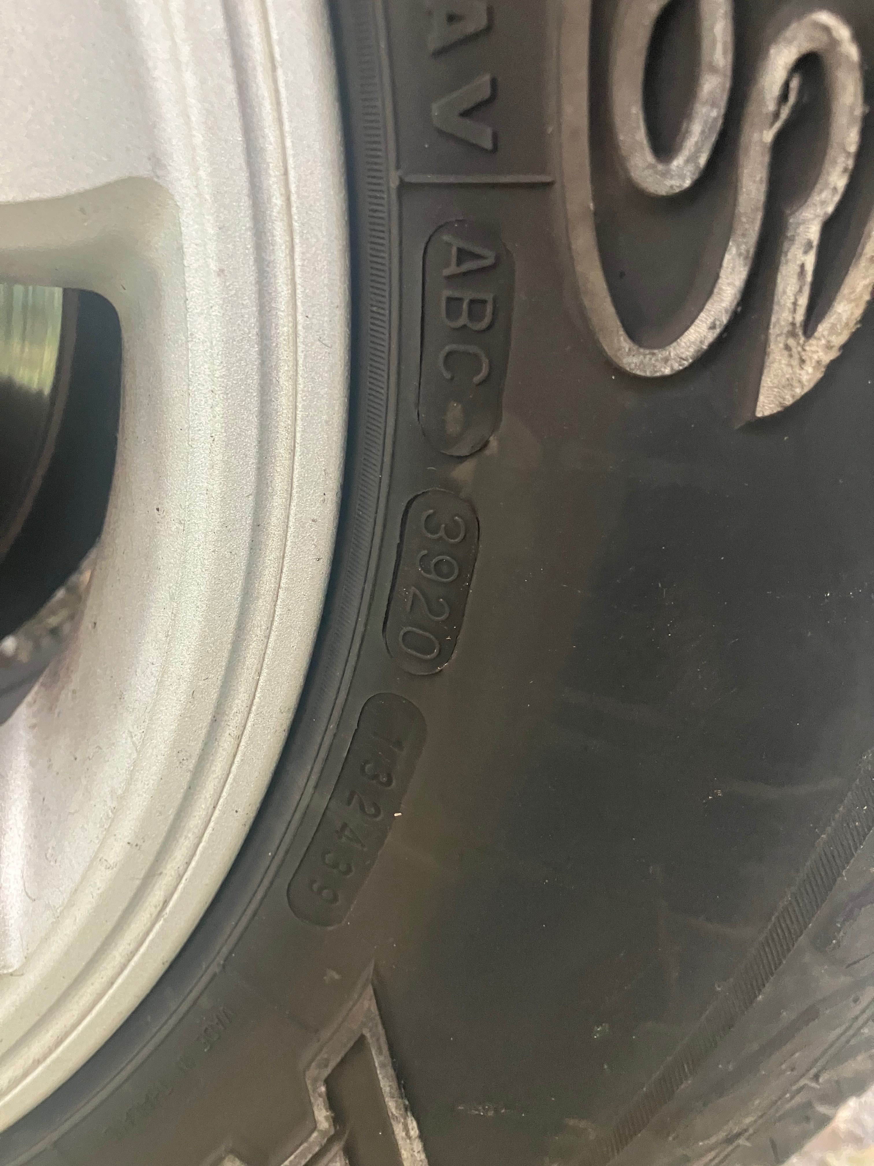 Гуми MAXXIS 265/70/17 A/T