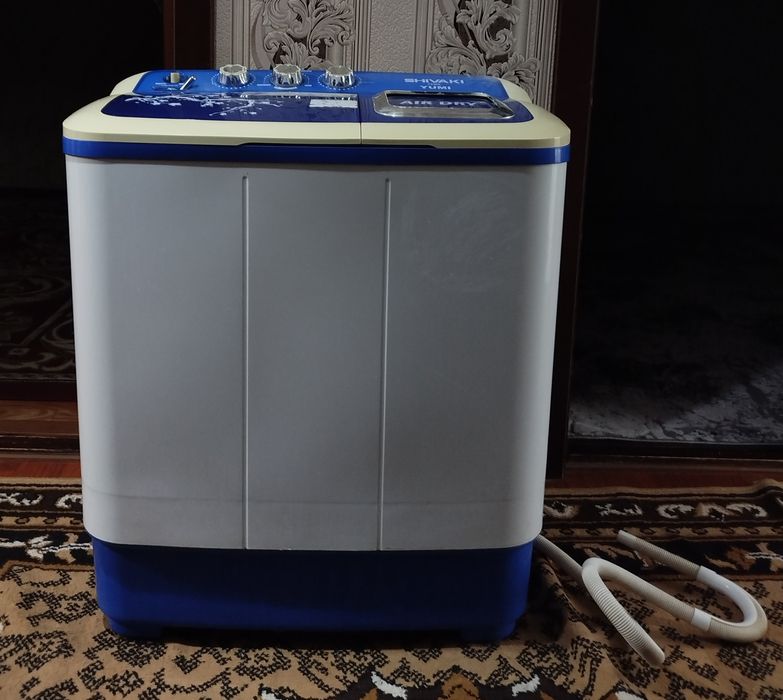 Kir yuvish mashinasi (Polavtomat)