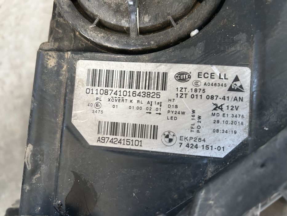 Faruri Bmw F 10 facelift bixenon stg dreapta