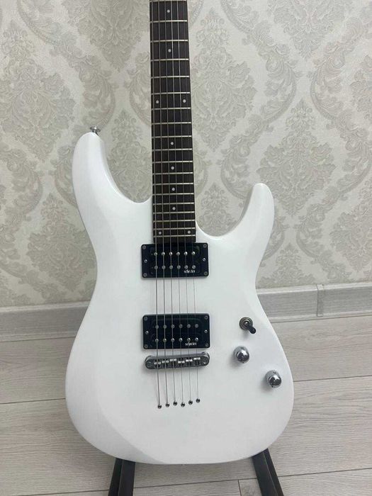 Продаю качественную, отличную гитару Schecter C-6 Deluxe