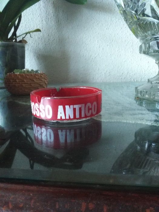 Scrumiera Rosso Antico