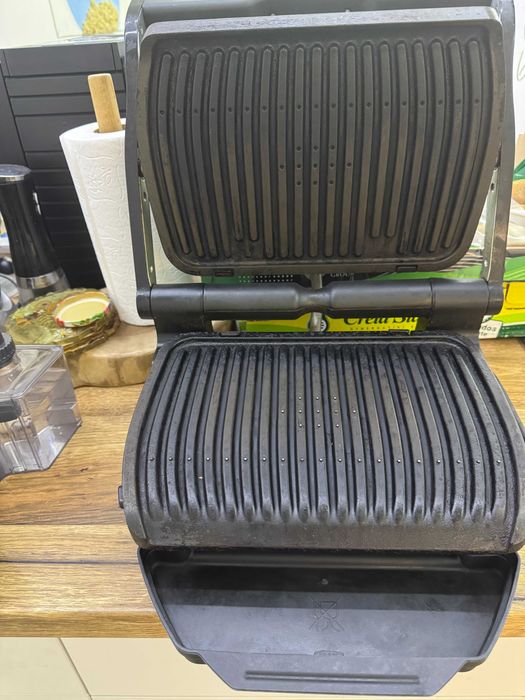 Грил Tefal OptiGrill+ – запазен, с кутия