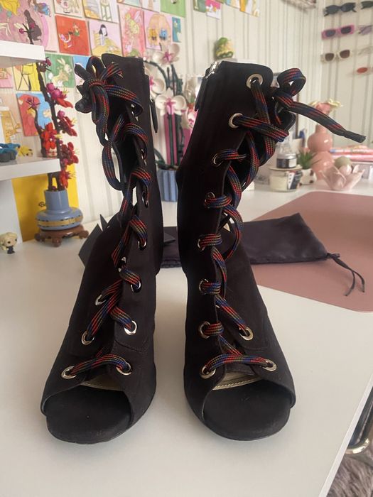 Prada чорапи оригинални