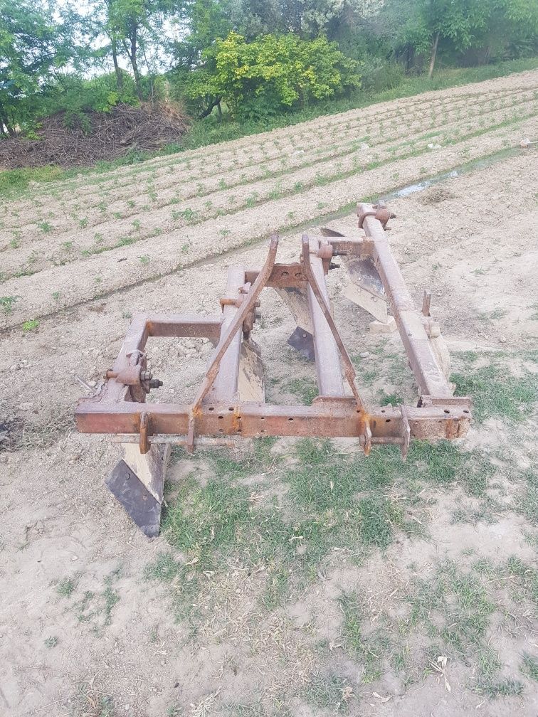 Mtz traktor      80