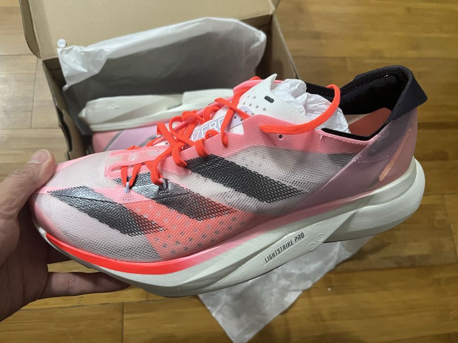 Продам Adidas adios pro 3 для бега новые