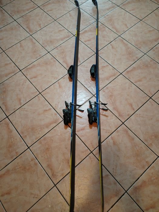 Schiuri Frame Flex 190 cm