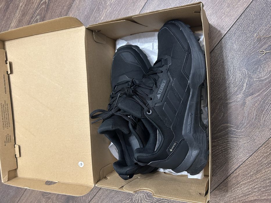 Adidas Terrex AX4 gore-tex