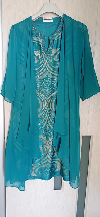 Vand rochie ocazie