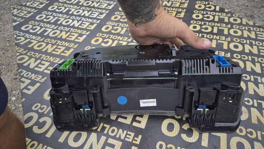 Оригинален Километраж/ Табло за Ауди А4 Б7 2005- 2008г