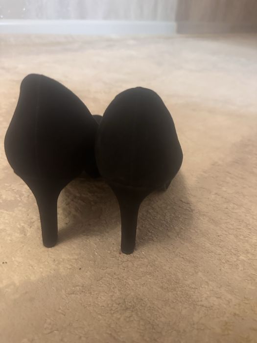 Женские замшевые туфли