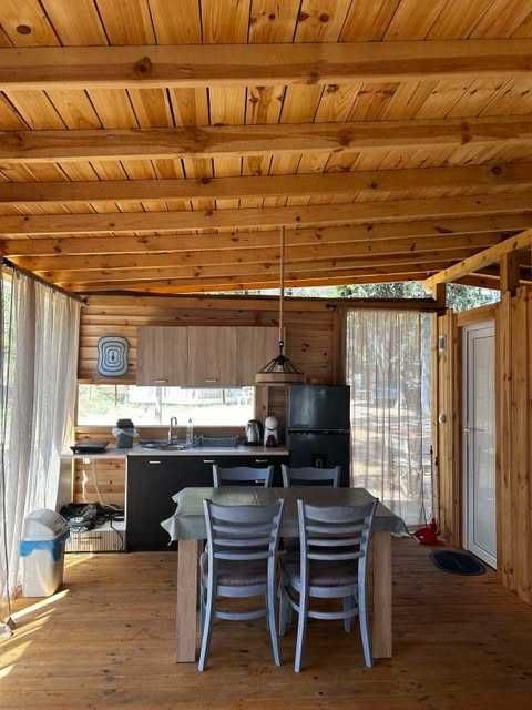 Продава се нова каравана в къмпинг "Четири сезона", Созопол.