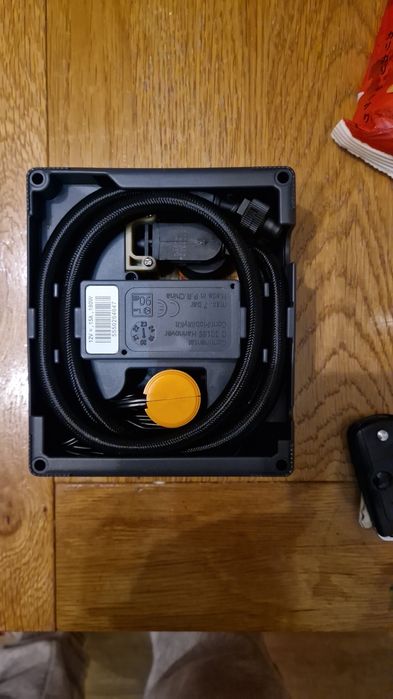 Компресор за помпене на гуми Continental